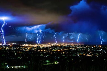 Sét đánh nhiều hơn khi bầu trời ô nhiễm nặng
