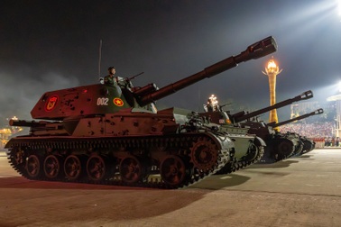 Hùng tráng buổi sơ duyệt cấp Nhà nước lễ diễu binh, diễu hành A80