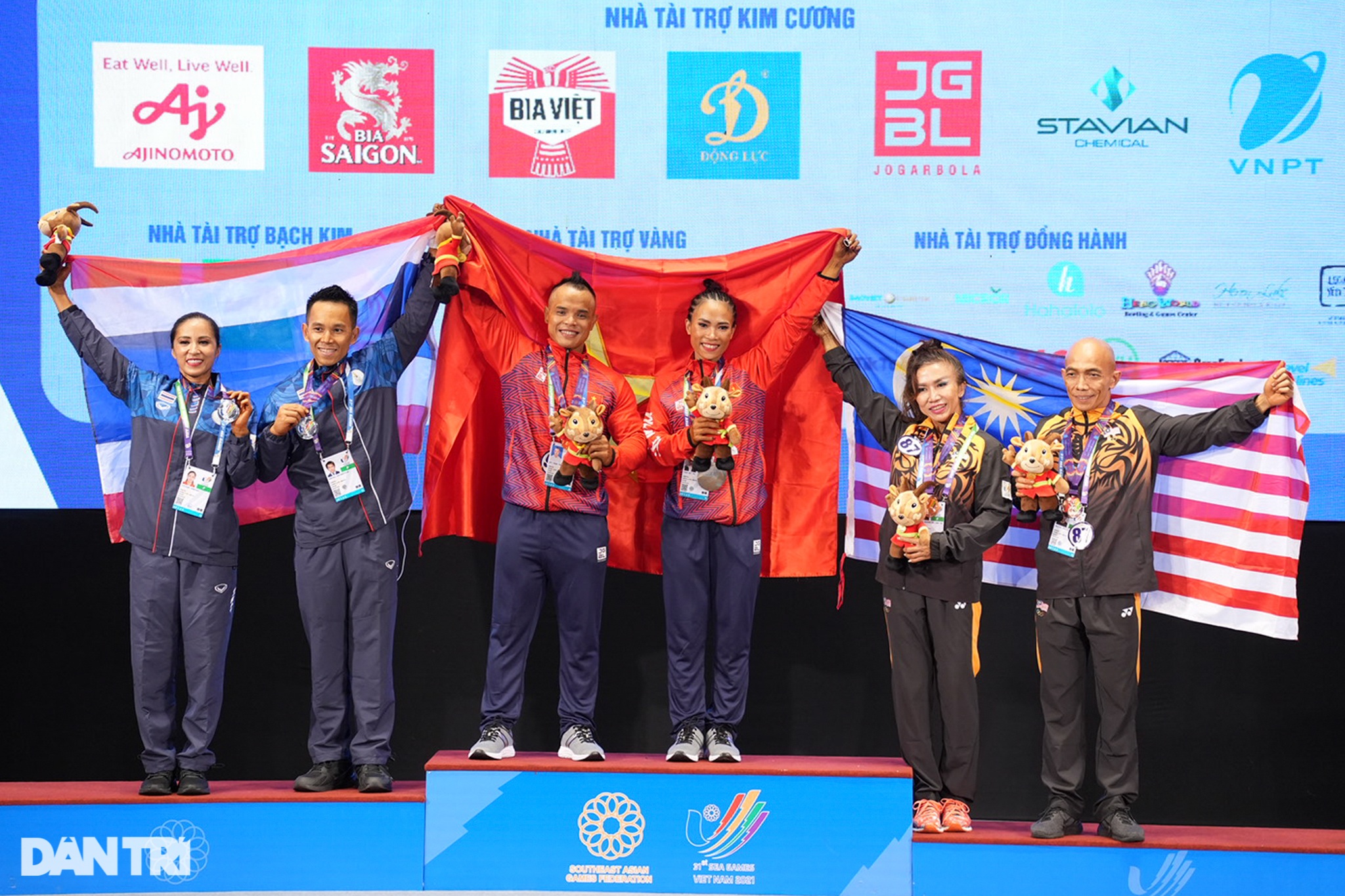Mãn nhãn màn trình diễn của các nữ lực sĩ giành HCV tại SEA Games 31 - 19 Mãn nhãn màn trình diễn của các nữ lực sĩ giành HCV tại SEA Games 31 - 19