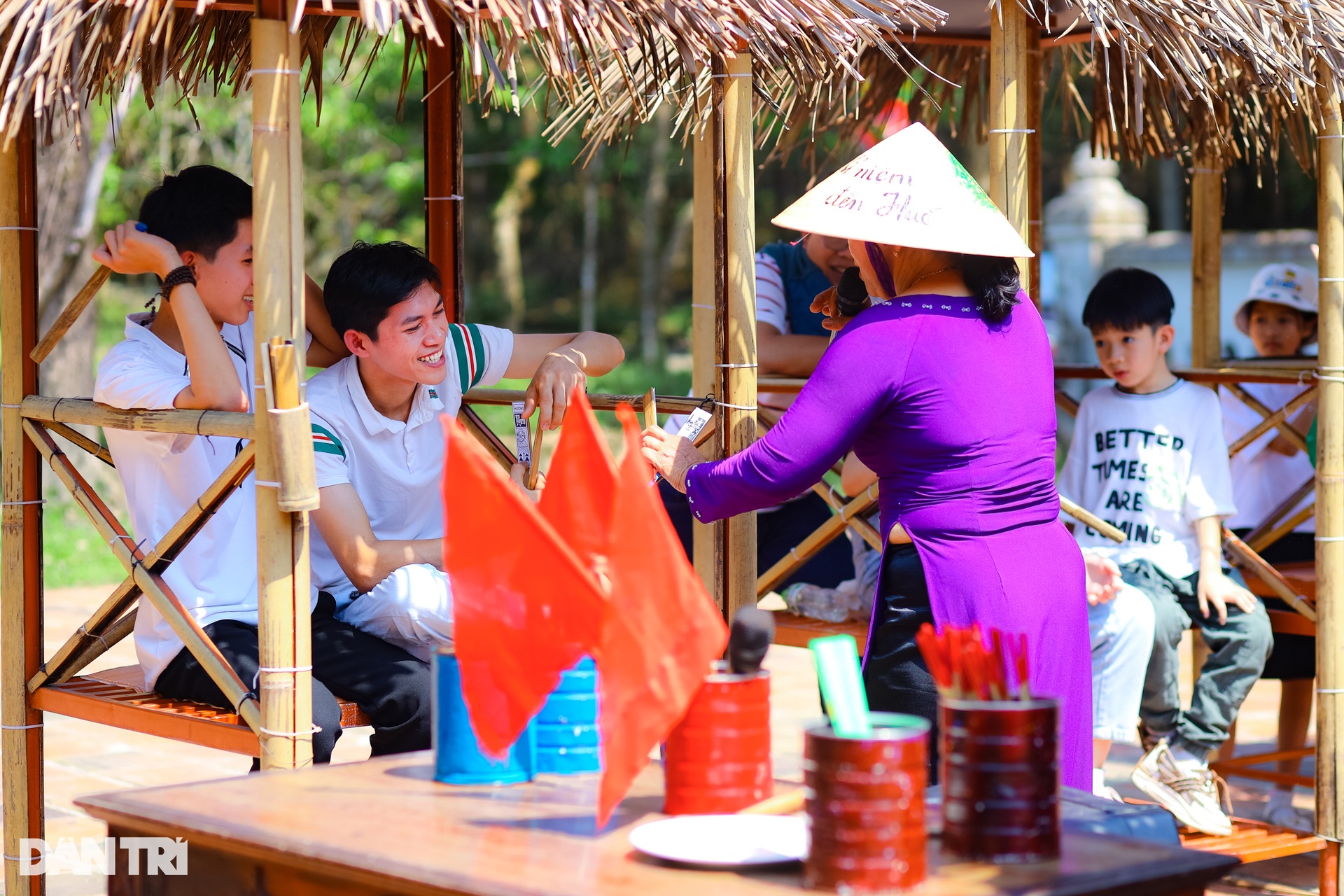 Nét đẹp văn hóa tại Lễ hội đền Huyền Trân ở Cố đô Huế - 11