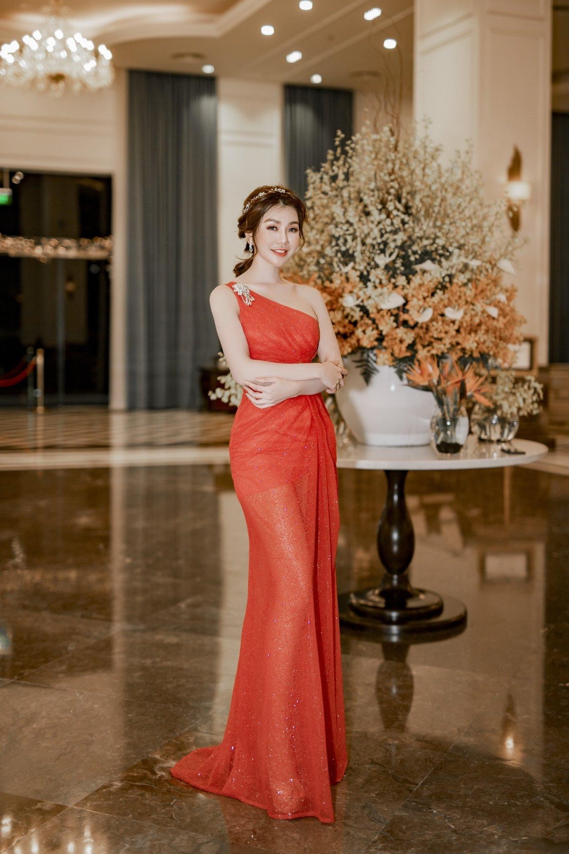 MC Hải Anh giữ dáng nhờ chơi golf - 4 MC Hải Anh giữ dáng nhờ chơi golf - 4