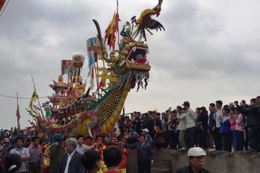 Ngư dân vùng biển tưng bừng tổ chức Lễ hội cầu ngư