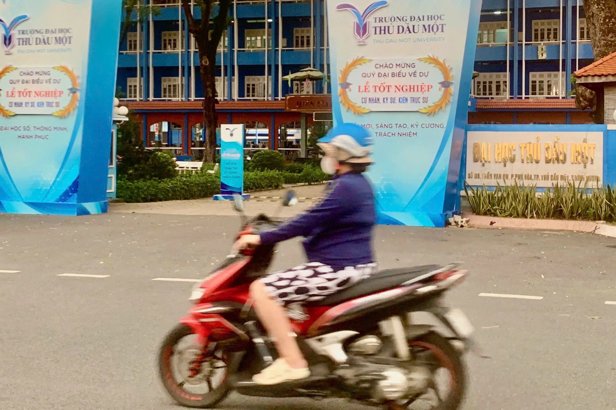 Universitetet återbetalar snarast över 37 miljarder VND i studieavgifter till studenter efter att ha drivits in felaktigt - 1 Thu sai hơn 37 tỷ đồng học phí, trường đại học gấp rút trả lại sinh viên - 1