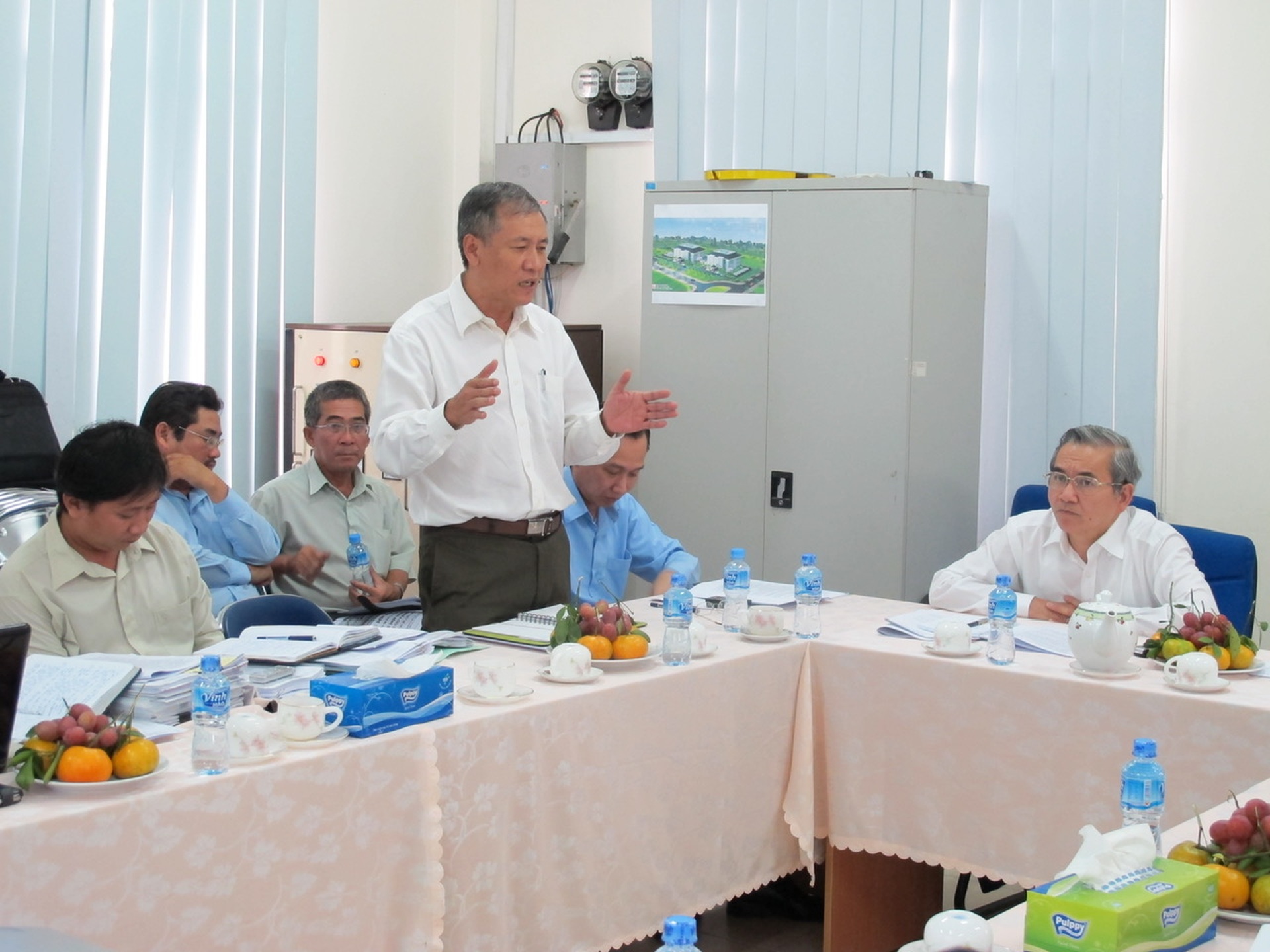 Thu hút 100 tổng công trình sư: Nếu nhà khoa học gánh tư duy nhiệm kỳ? - 1 Thu hút 100 tổng công trình sư: Nếu nhà khoa học gánh tư duy nhiệm kỳ? - 1
