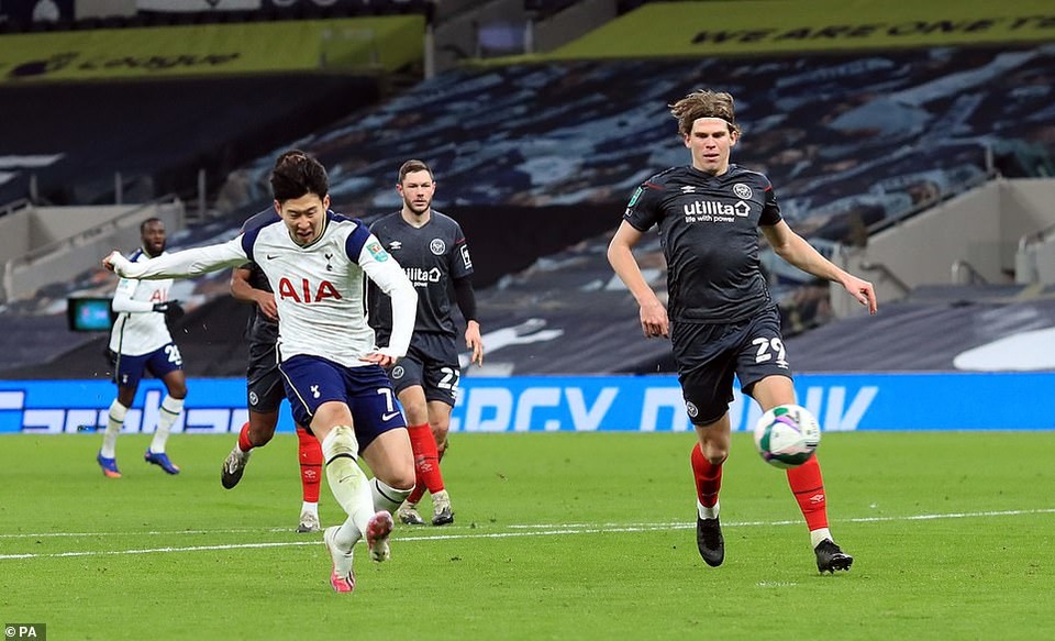 Khoảnh khắc Son Heung Min tỏa sáng đưa Tottenham vào chung kết League Cup - 14 Khoảnh khắc Son Heung Min tỏa sáng đưa Tottenham vào chung kết League Cup - 14