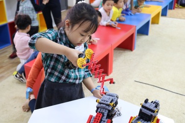 FPT Schools - Trường học 4.0