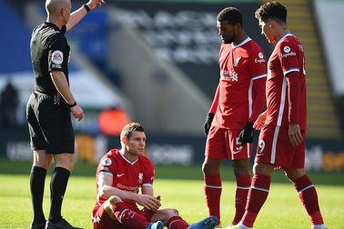 Thua Leicester City, Liverpool còn gặp hạn vì chấn thương của Milner