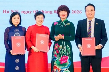 Trường Đại học Ngoại thương thành lập 4 trường trực thuộc