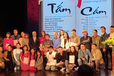 Đạo diễn người Singapore dựng vở “Tấm Cám” cho trẻ em Việt Nam