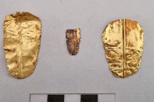 Tìm thấy chiếc lưỡi bằng vàng trong miệng hai bộ hài cốt niên đại 2.500 năm