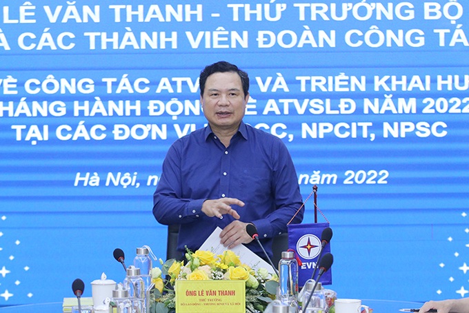 Thứ trưởng Lê Văn Thanh phát biểu tại buổi làm việc
