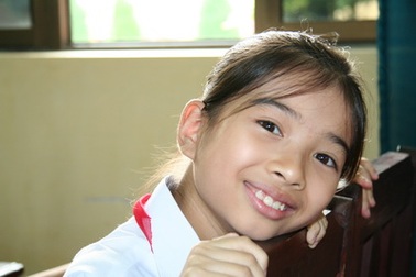 Tặng gần 300 triệu đồng và 10.000 cuốn vở cho học sinh Yên Bái, Lào Cai, Phú Thọ