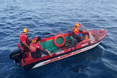 Ngư dân mất tích khi đánh cá, thúng câu trôi dạt trên biển