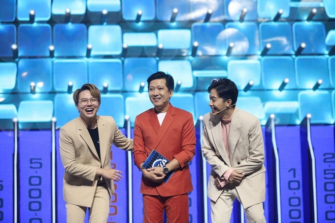 Đánh mất gần 700 triệu, Duy Khánh - Cris Phan vẫn thắng 105 triệu đồng tại gameshow - Ảnh 2. Đánh mất gần 700 triệu, Duy Khánh - Cris Phan vẫn thắng 105 triệu đồng tại gameshow - Ảnh 2.