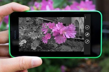 Dân mạng quốc tế hứng thú với xu hướng lan tỏa hạnh phúc