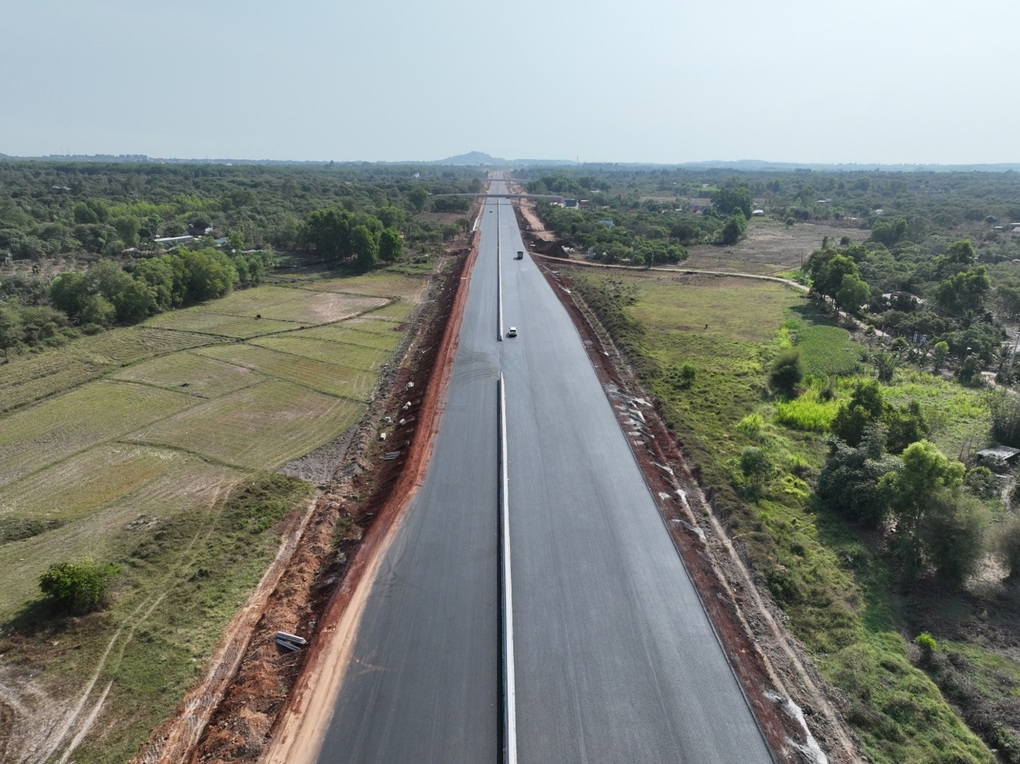 Bất động sản Bình Thuận đón loạt tin vui, hứa hẹn mở ra chu kỳ mới - 1 Bất động sản Bình Thuận đón loạt tin vui, hứa hẹn mở ra chu kỳ mới - 1