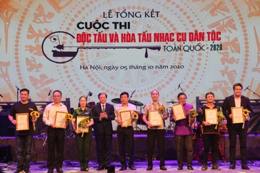 Bế mạc Cuộc thi Độc tấu và Hòa tấu nhạc cụ dân tộc toàn quốc 2020