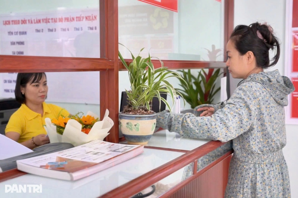 Đà Nẵng phấn đấu vào top 5 về chỉ số giải quyết thủ tục hành chính - 1