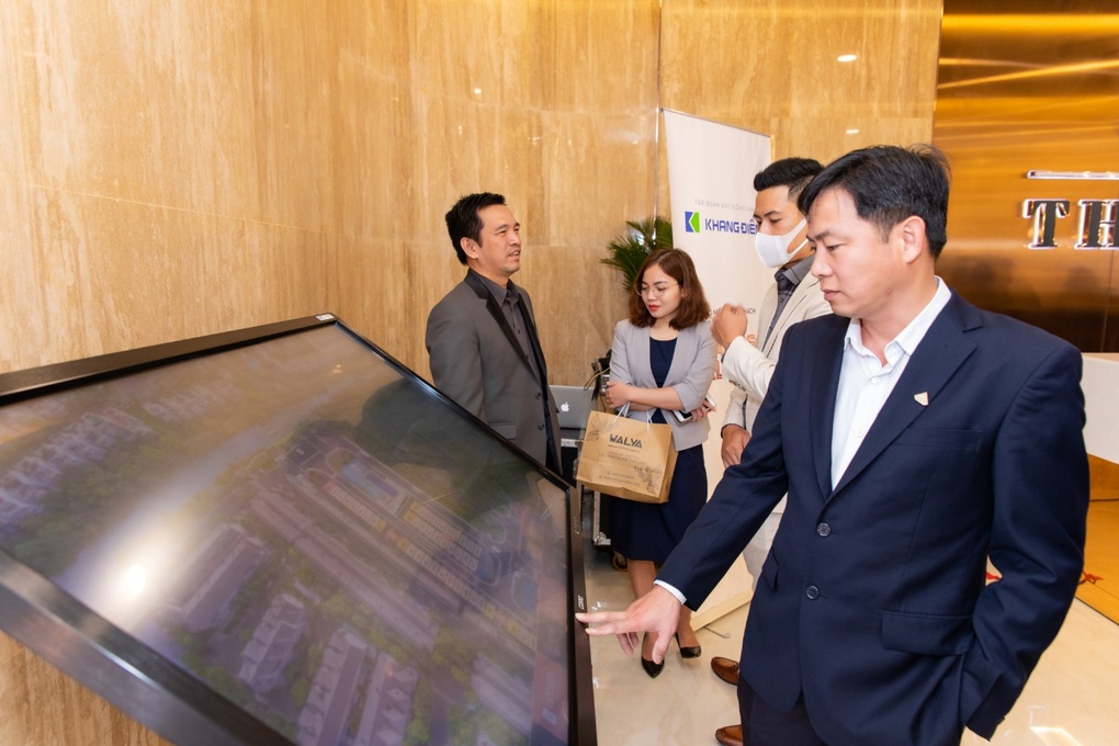 Khang Điền Sales Gallery đón khách từ 9/8 - 2 Khang Điền Sales Gallery đón khách từ 9/8 - 2