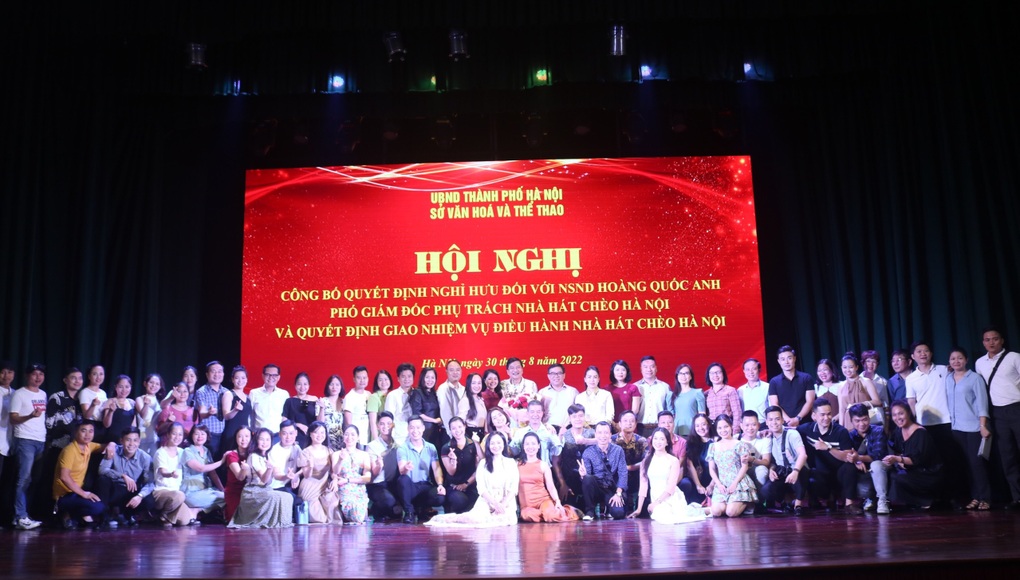 NSND Quốc Anh về hưu và chuyện cát-xê khiến các đồng nghiệp rơi nước mắt - 6 NSND Quốc Anh về hưu và chuyện cát-xê khiến các đồng nghiệp rơi nước mắt - 6