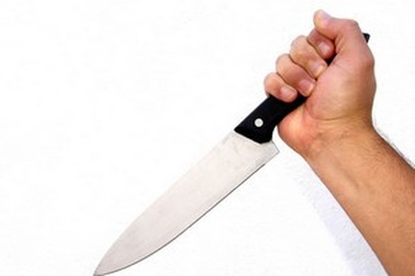 Cô gái đâm chết chồng vì... bị từ chối quan hệ