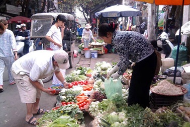 “Hiện tượng lạ” trên thị trường tiêu dùng 