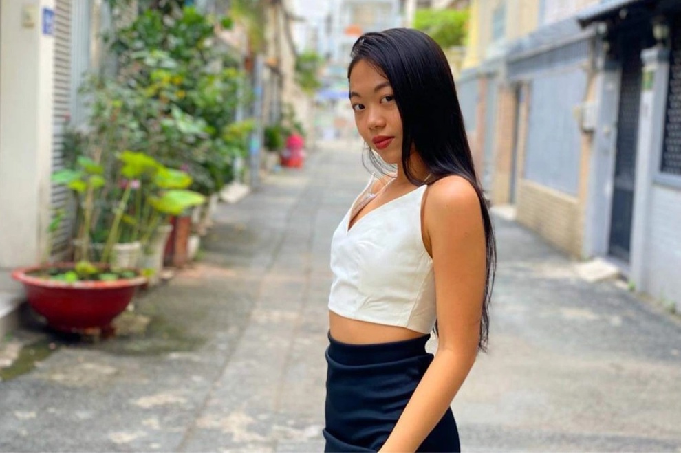 Con gái càng biết nhiều càng... khổ? - 1 Con gái càng biết nhiều càng... khổ? - 1