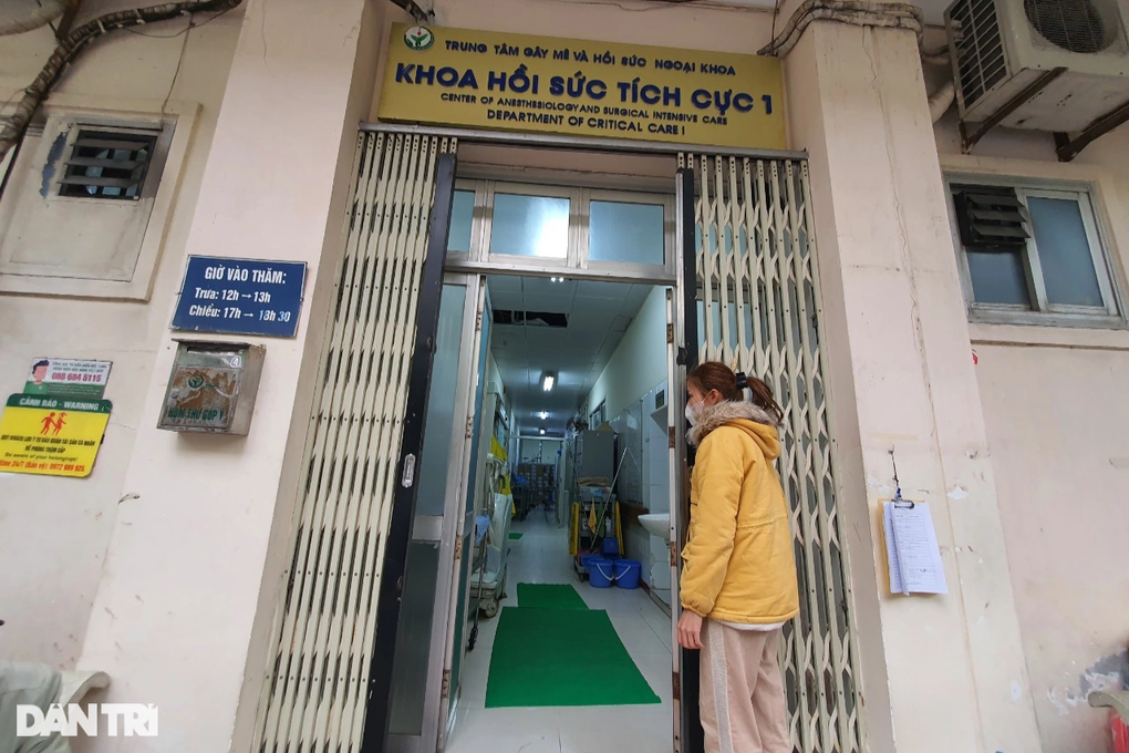 Gói xôi 10 ngàn chia 2 bữa, vợ nghèo khẩn cầu cứu chồng đang nguy kịch - 3 Gói xôi 10 ngàn chia 2 bữa, vợ nghèo khẩn cầu cứu chồng đang nguy kịch - 3