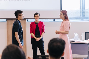 Bứt phá sự nghiệp để không rơi vào “bão” cắt giảm nhân sự