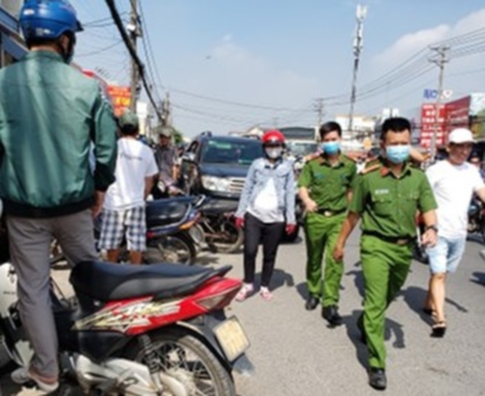 Gần 100 công an kiểm tra cơ sở cai nghiện ma tuý “chui - 1 Gần 100 công an kiểm tra cơ sở cai nghiện ma tuý “chui - 1