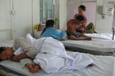 Lời kể của nạn nhân uống nước lá rừng thoát chết