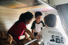 Học sinh nghỉ học đến hết tháng 2, phụ huynh thở phào