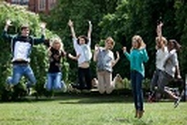 Thi học bổng trường Ashbourne College, Vương Quốc Anh