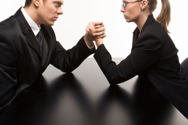 Mẹo đối phó với “kẻ thù”công sở