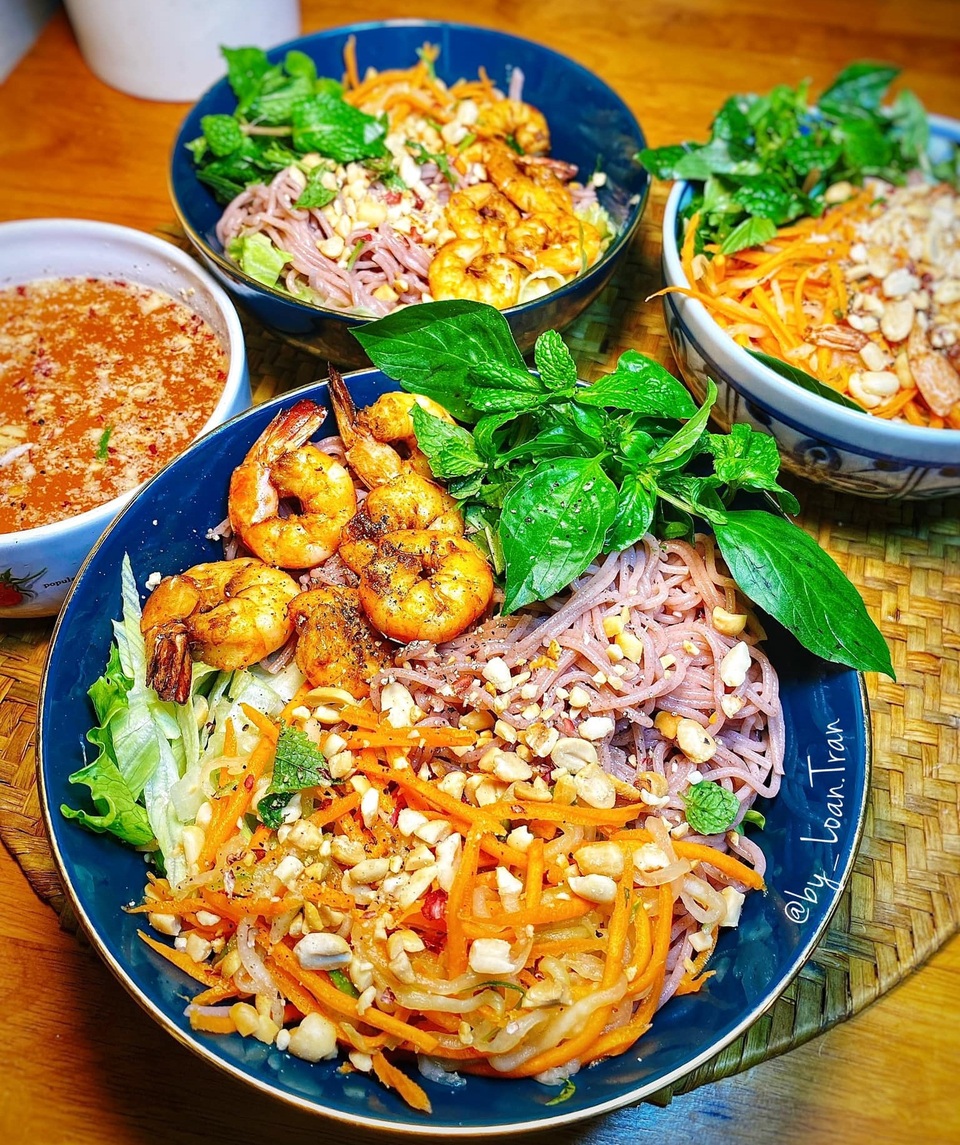 Thực đơn như mâm cỗ, 30 ngày không trùng bữa nào của mẹ đảm Hòa Bình - 13 Thực đơn như mâm cỗ, 30 ngày không trùng bữa nào của mẹ đảm Hòa Bình - 13