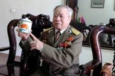 Viết huyết thư xin được nổ khối bộc phá 1.000kg dưới đồi A1