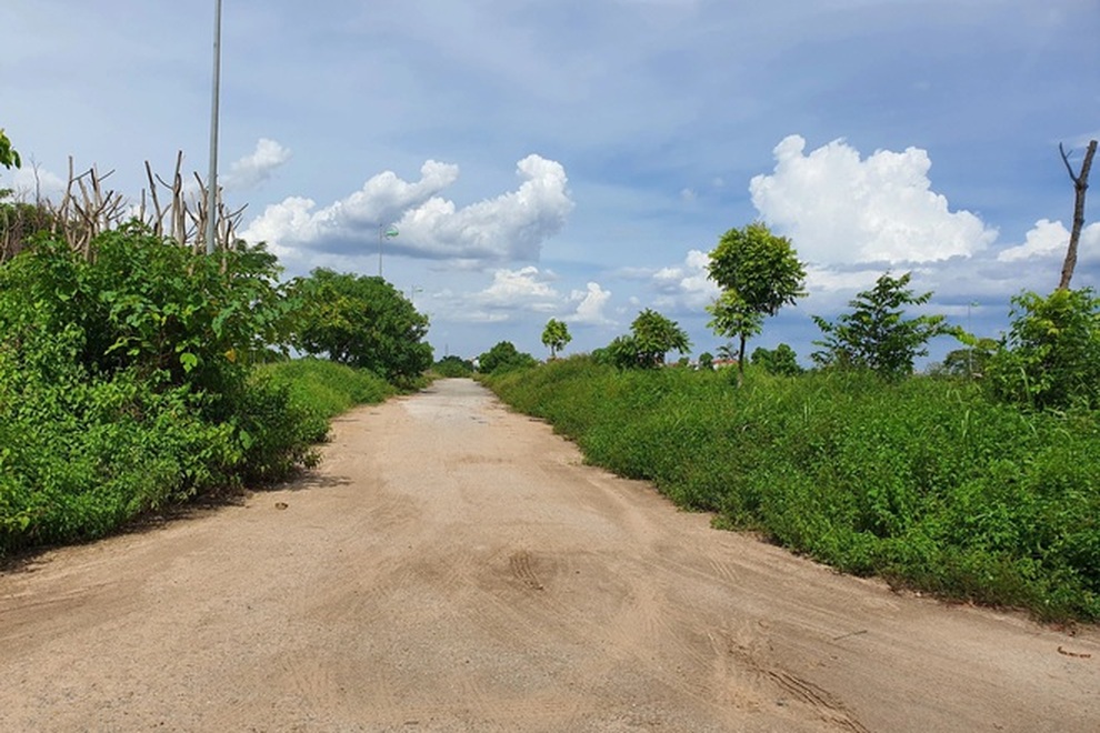 Nở rộ chiêu bán cắt lỗ, xuất hiện lời khuyên lạ của giới buôn bất động sản - 1 Nở rộ chiêu bán cắt lỗ, xuất hiện lời khuyên lạ của giới buôn bất động sản - 1