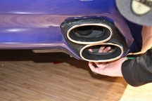 Ống xả kiểu "giả cầy" - Mốt của xe sang