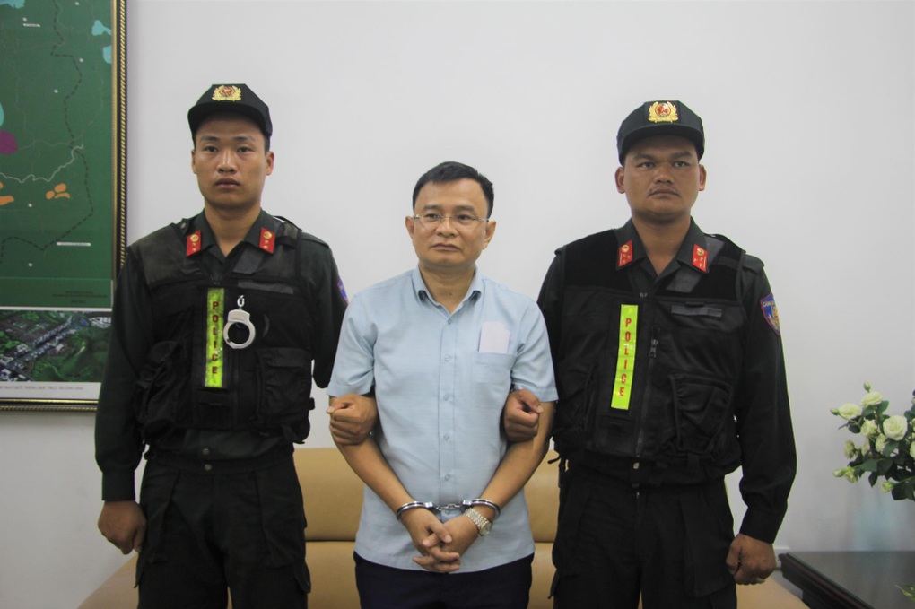 Vì sao Phó Chủ tịch TP Điện Biên Phủ bị bắt? - 1 Vì sao Phó Chủ tịch TP Điện Biên Phủ bị bắt? - 1