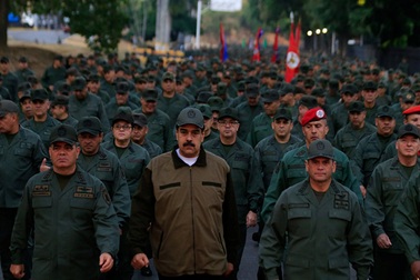 Venezuela hạ cấp, sa thải hàng loạt quan chức quân đội sau vụ đảo chính thất bại