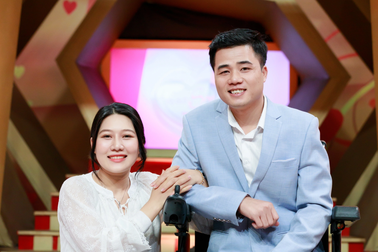 Hành trình yêu ngọt ngào của chàng trai không chân và cô gái xinh đẹp