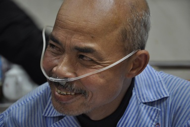 Nụ cười trên giường bệnh của nghệ sĩ Hán Văn Tình