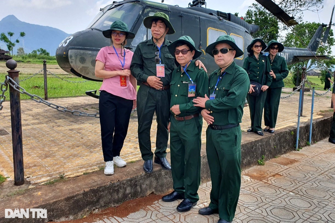 Cuộc hành hương về nguồn của gần 200 cựu thanh niên xung phong - 4 Cuộc hành hương về nguồn của gần 200 cựu thanh niên xung phong - 4