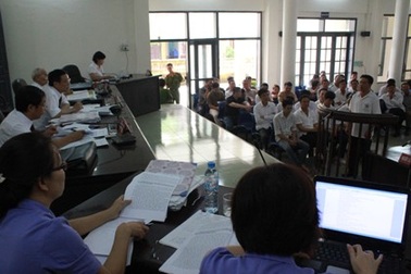 Kết thúc phiên xử vụ trộm than “động trời”, bỏ lửng trách nhiệm của địa phương