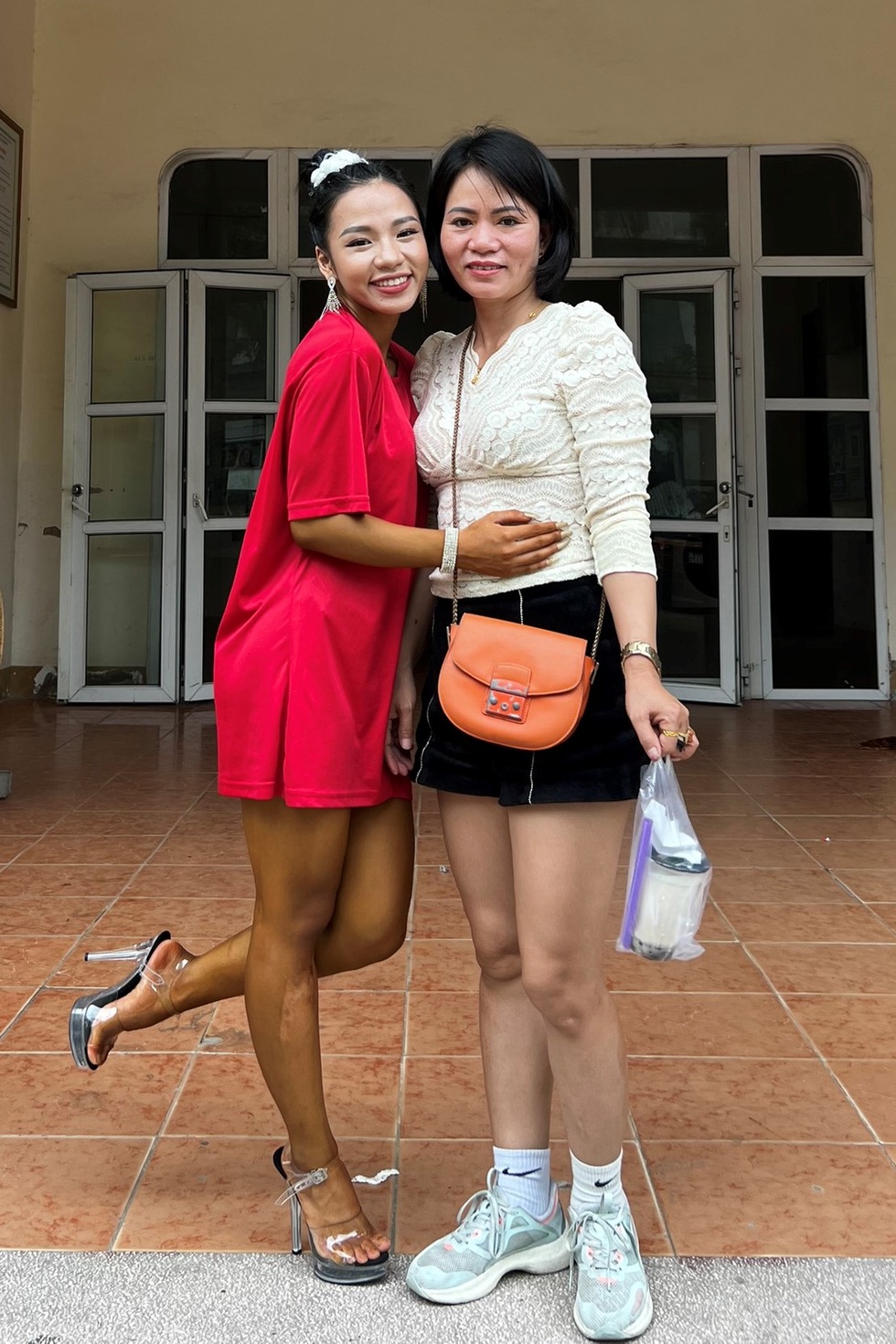 Cô gái 15 tuổi đã tập thể hình, đoạt huy chương vàng ngay lần đầu thi đấu - 10 Cô gái 15 tuổi đã tập thể hình, đoạt huy chương vàng ngay lần đầu thi đấu - 10