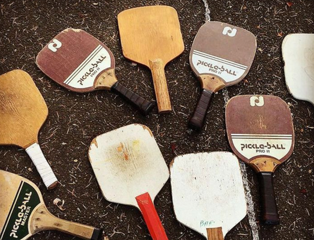 Đoạn phim về pickleball thập niên 1980 khiến dân chơi hiện đại bất ngờ - 1 Đoạn phim về pickleball thập niên 1980 khiến dân chơi hiện đại bất ngờ - 1