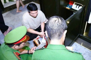 Chồng Đoàn Di Băng bị bắt: Doanh nghiệp đứng sau quy mô ra sao?