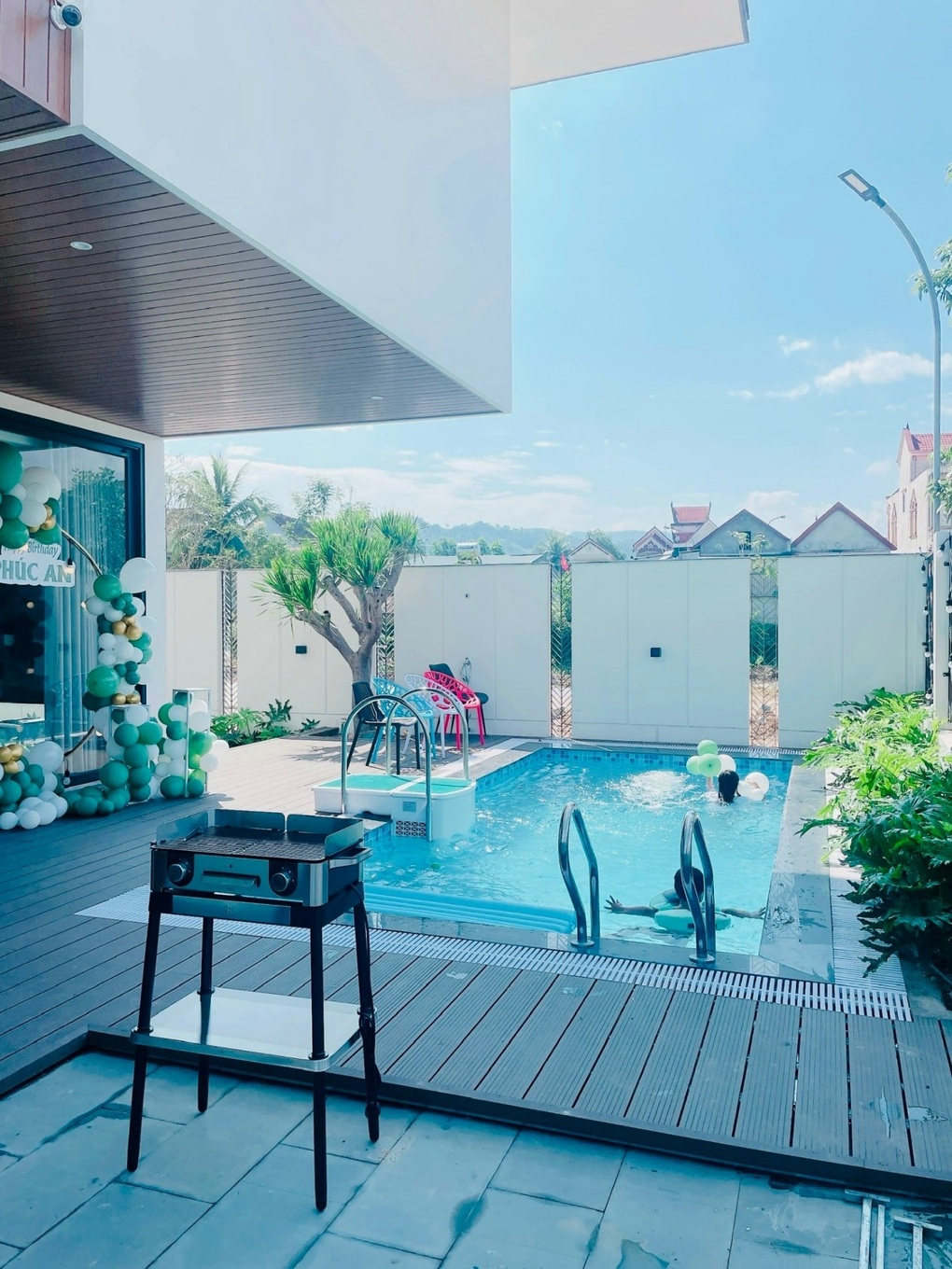 Mẹ đơn thân bỏ phố về quê chi tiền tỷ xây biệt thự 400m2 ở Hà Tĩnh báo hiếu - 5 Mẹ đơn thân bỏ phố về quê chi tiền tỷ xây biệt thự 400m2 ở Hà Tĩnh báo hiếu - 5