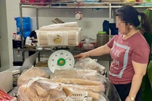 Khởi tố 2 đối tượng dùng hàn the làm giò, chả