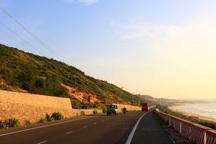 Bình Thuận đầu tư gần 1.600 tỷ đồng xây dựng 2 tuyến đường ven biển